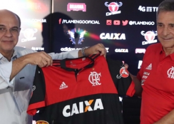Bandeira acumula trocas e chega a último ano sem convicção por técnico
