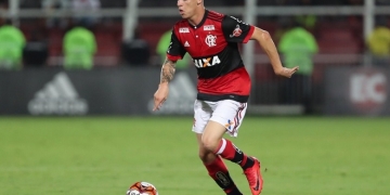 Ronaldo tem números convincentes para se firmar no Flamengo