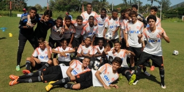 Vinicius como astro, títulos e moral no Fla: por que a ''Geração 2000'' é badalada?