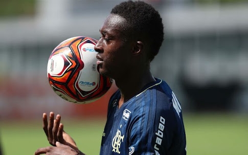Jogo contra o Bangu deve marcar estreia de Marlos Moreno pelo Flamengo