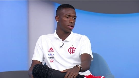 "Real Madrid acompanha de perto o meu trabalho", revela Vinicius Jr