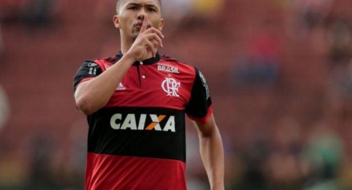 Suspenso da final, destaque do Fla na Copinha é chamado por Carpegiani