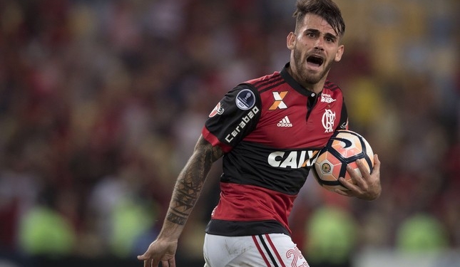 Felipe Vizeu recebe proposta da Udinese e pode deixar o Flamengo ainda nesta temporada
