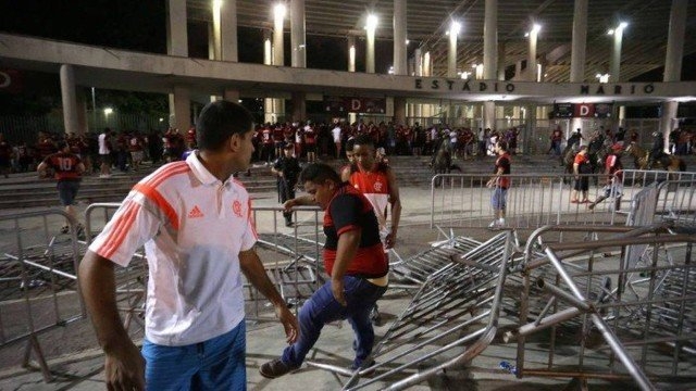 Fla conhece hoje resultado de julgamento da Conmebol sobre incidentes na final da Sul-Americana