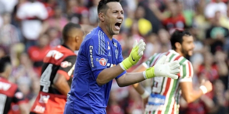 De volta, Diego Alves celebra goleada do Fla e diz que foi participativo