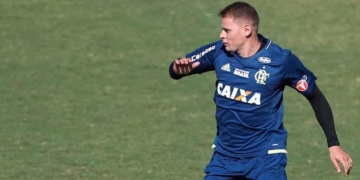 De volta, Jonas pode ser o titular no começo do caminho do Fla na Liberta