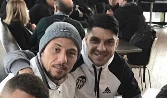 Ex-vizinhos, amigos e... rivais: o reencontro entre Diego Alves e Enzo Perez