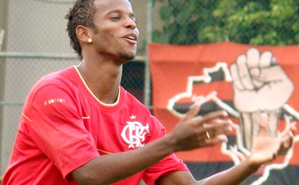 Erick Flores lembra passado no Fla em misto de orgulho e página virada: ‘Hoje a profissionalização é maior’