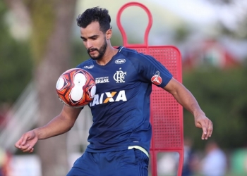 Dourado e Brenner são esperanças de Fla e Bota para semifinal da Taça GB