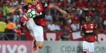 Cuéllar diz que 'será difícil' ficar fora dos jogos na Libertadores e elogia opções