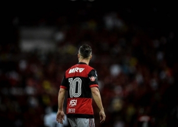 Meia vida de futebol: de Robinho à 10 do Fla, um Diego moldado pelo tempo