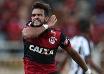 "Principal objetivo", diz Dourado antes da estreia do Fla na Libertadores