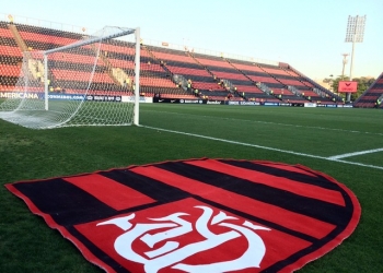 Conmebol não envia argumentos de punição e trava definições de Fla x River