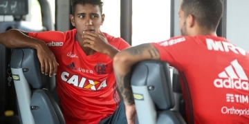 Torcida do Fla pediu a saída de seis que custaram R$ 24,6 milhões; só um continua