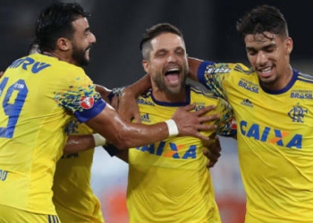 Dourado agradece companheiros e espera maior entrosamento no Fla
