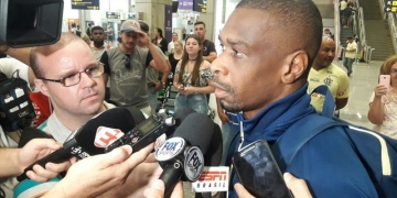Dores nas costas tiram Juan da decisão da Taça Guanabara; Rhodolfo será titular