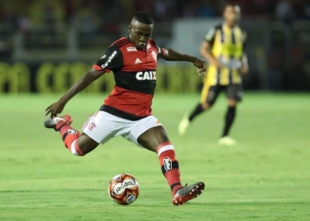 Inscrito na Libertadores pelo Fla, Kleber celebra: ‘Muito especial
