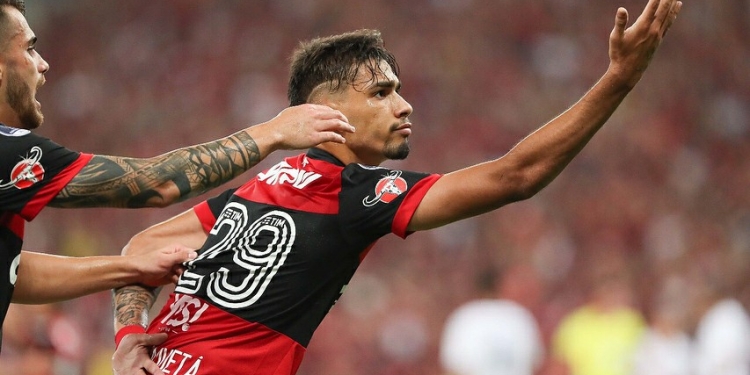 Lucas Paquetá inicia 2018 como um dos destaques do Fla; veja motivos de boa fase