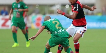 Repórter exalta Lucas Paquetá: "Jogador que mais evoluiu no Brasil"