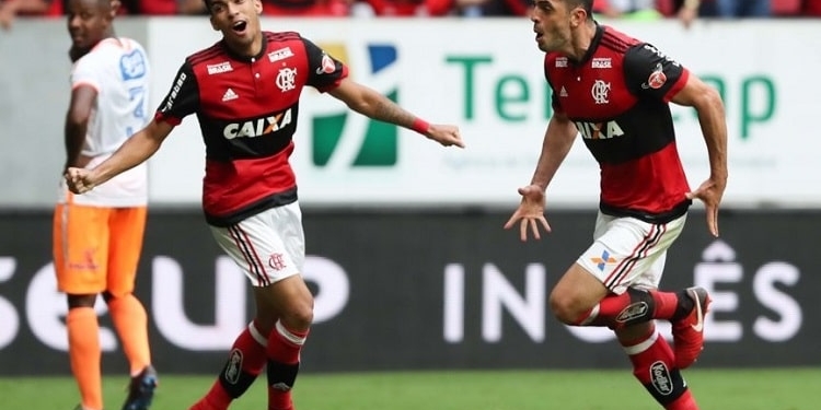 Com golaço de Rhodolfo, Flamengo vence o Nova Iguaçu