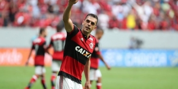 Com titulares, Fla marca nos acréscimos e enfrenta Botafogo na semi