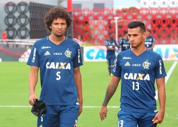 Trauco preocupa peruanos, e Fla freia volta para aprimorar forma física de lateral