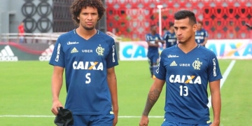 Trauco preocupa peruanos, e Fla freia volta para aprimorar forma física de lateral