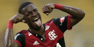 Comemoração de Vinicius Júnior barrou cessão do Nilton Santos, diz Botafogo