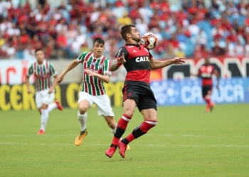 Goleada para o Flu aumenta pressão sobre o "Flamengo da Libertadores"