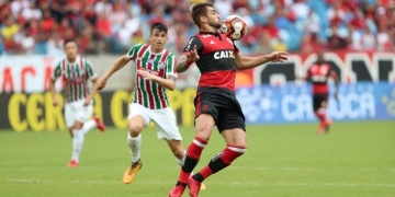 Goleada para o Flu aumenta pressão sobre o "Flamengo da Libertadores"