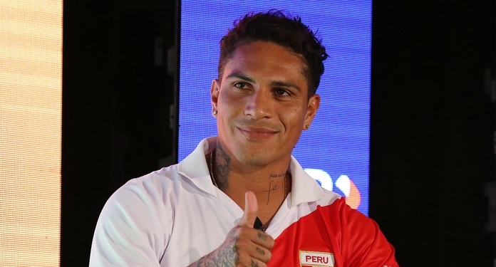 Guerrero fica livre na segunda para treinar com companheiros de Fla e Seleção, diz advogado