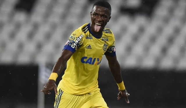 Cartola FC: Vinicius Junior fica por C$ 10 na precificação dos jovens talentos