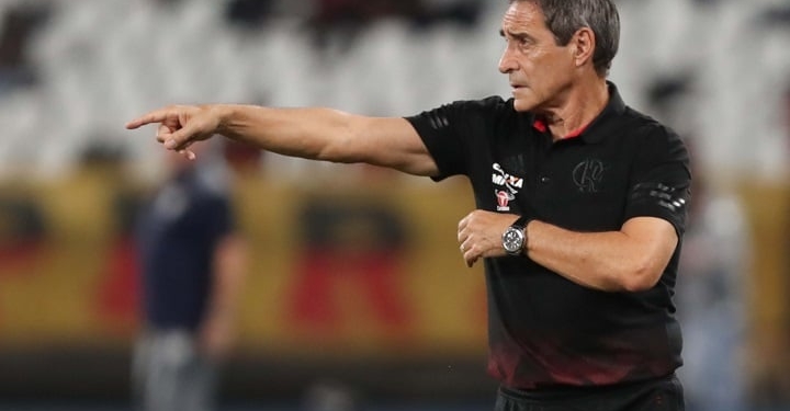 Carpegiani aponta 'erro primário' em eliminação do Flamengo, e critica postura do Flu