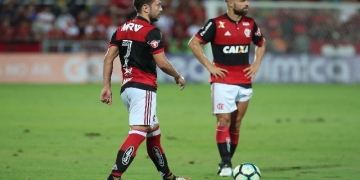 Diego diz que faz nova função no Fla-2018 e abre jogo sobre atuações com Éverton Ribeiro