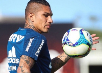 Flamengo monitorou Guerrero e atacante manteve padrão de treinos