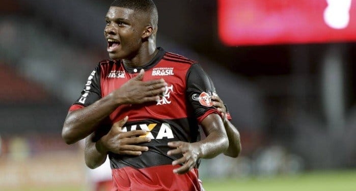 Flamengo renova com Lincoln até 2023 em contrato válido a partir de dezembro