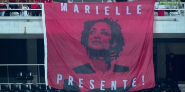 Torcidas de Fla e Flu homenageiam Marielle Franco no Nilton Santos