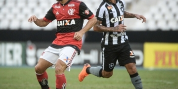 Quinteto do Flamengo paga folha salarial inteira do Botafogo, rival da semi