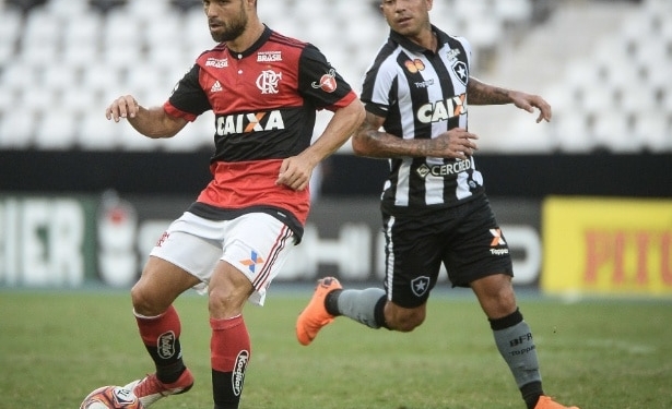 Quinteto do Flamengo paga folha salarial inteira do Botafogo, rival da semi