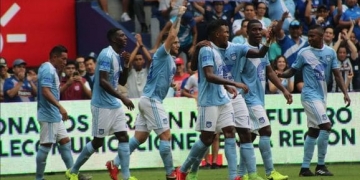 Adversário do Fla aposta em time ofensivo e não perde em casa há sete meses