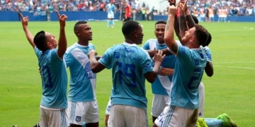 Com time quase completo, Emelec 100% goleia por 4 a 1 antes de receber o Fla