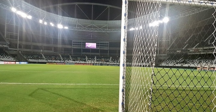 Fla e Flu esbarram em preço alto do Botafogo por pacote no Engenhão
