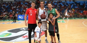 Em ano de despedida, Marcelinho recebe homenagens de rivais: "Motivo de orgulho"
