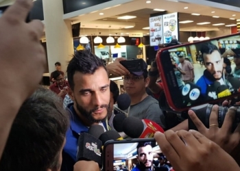 Fla chega ao Equador e Dourado alerta: 'Equipe difícil de se enfrentar'
