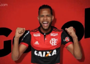 Geuvânio segue conselho da mãe e faz dois pelo Fla: "Filho, chuta mais"