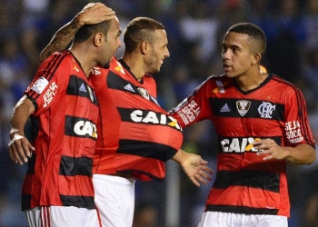 Fora de casa e na Liberta, última vitória do Fla foi contra o Emelec: Relembre!