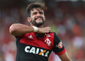 Henrique Dourado reencontra Flu e repete no Fla história vivida no rival