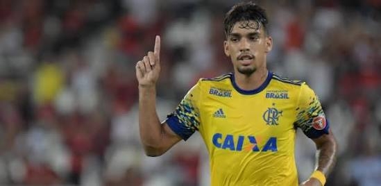 Paquetá revela mensagens de Rueda e destaca emoção de Júlio César no Fla
