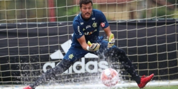 Fla não terá Julio Cesar relacionado contra o Botafogo