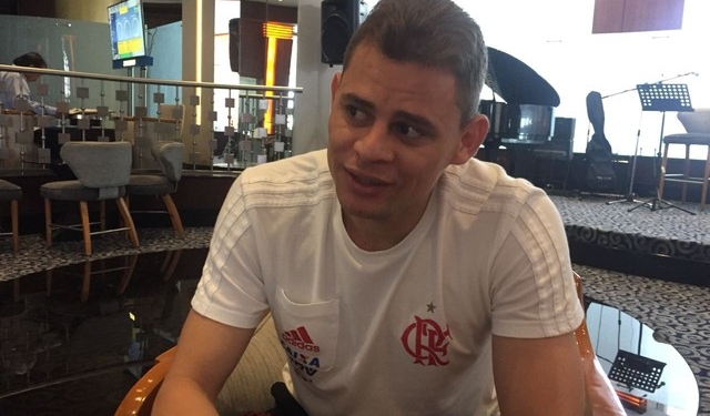 Da Champions à Liberta, Jonas volta ao Fla com dica do seu João: "Devagar, meu filho"